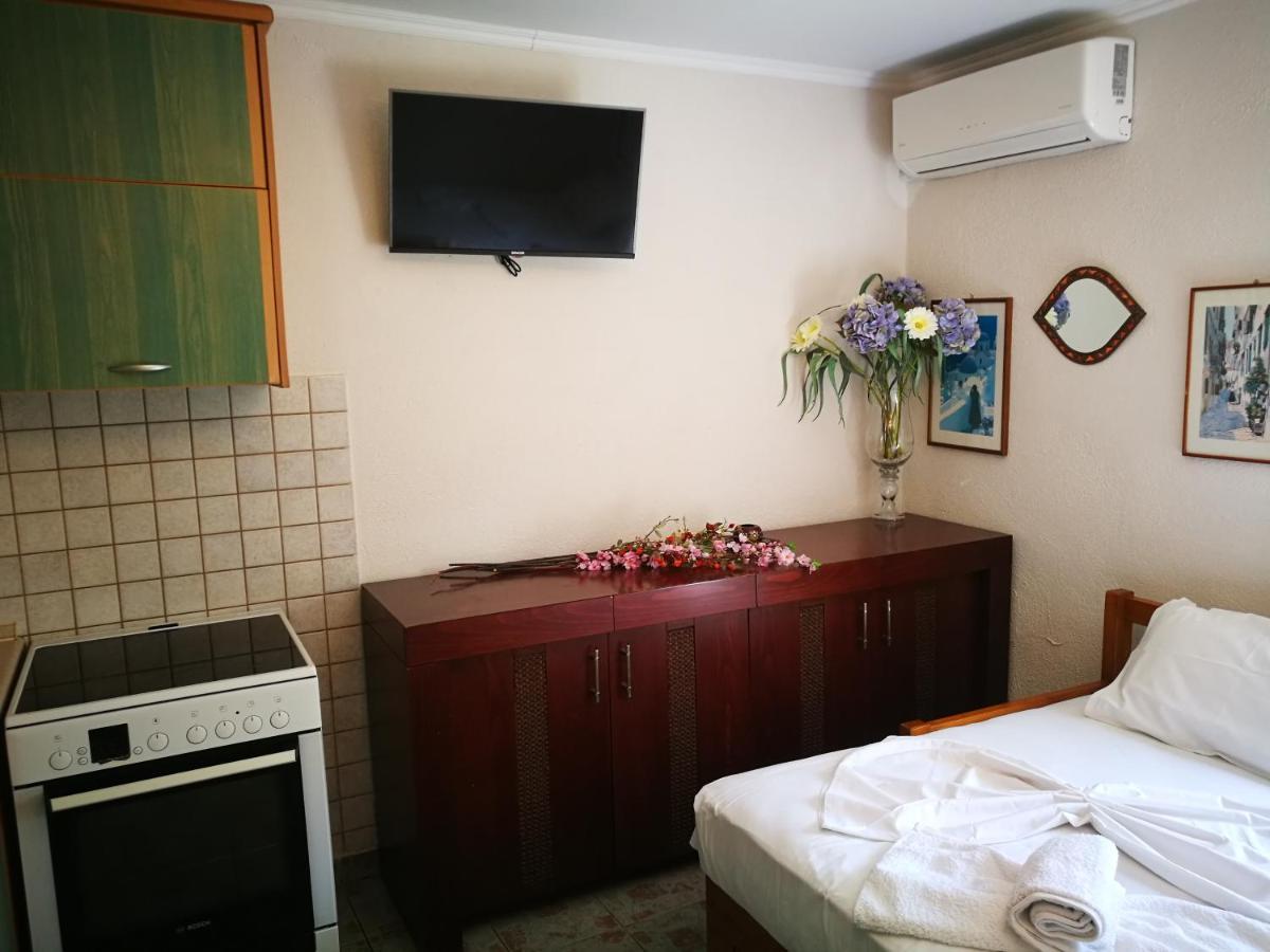 Cristi Apartments Skala Rachoni  Bagian luar foto